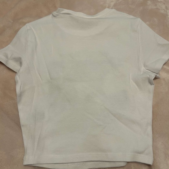 Cropped graphic tee - Picture 2 of 2